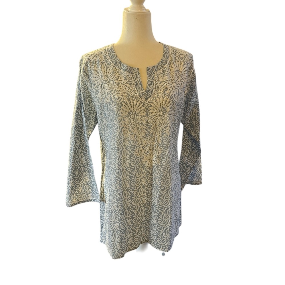 NWT Dolma Women’s Embroidered Split-Neck Tunic - Light Blue & White Size Medium